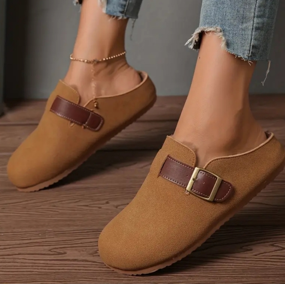 🐎NEW! Women's  Slip-On Clogs With Buckle Sz 6 - Picture 2 of 2